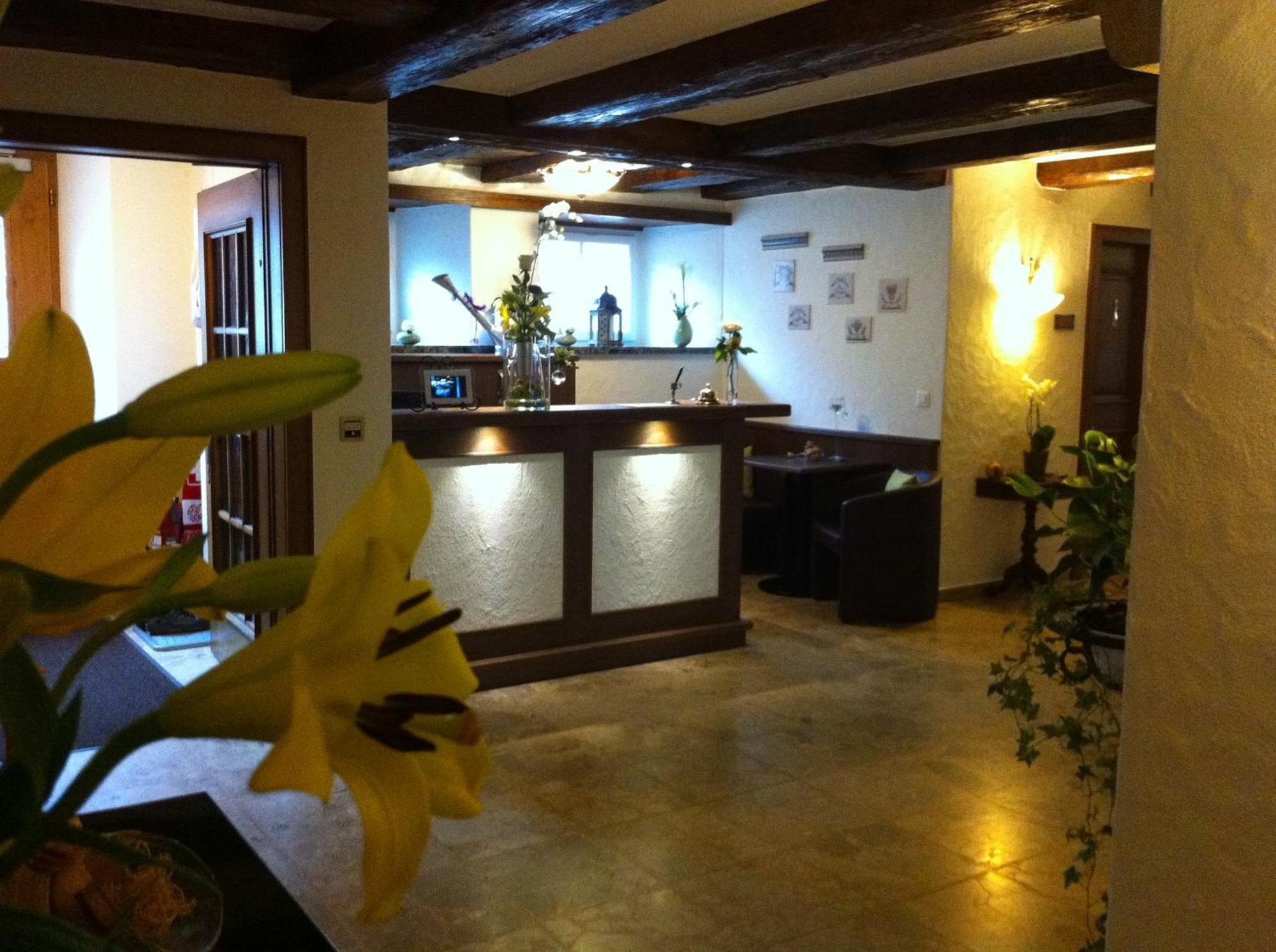 Hotel Kreuz Holderbank Buitenkant foto